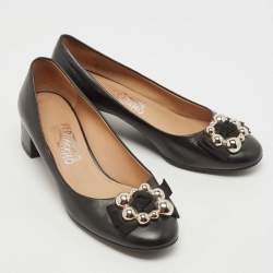 مملوكة مسبقًا Salvatore Ferragamo Black Leather Flair Block Heel Pumps Size 40