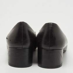 مملوكة مسبقًا Salvatore Ferragamo Black Leather Flair Block Heel Pumps Size 40