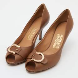 Pre Owned Salvatore Ferragamo Brown Leather Gancio Bit Peep Toe Pumps Size 38.5