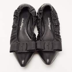 Pre Owned Salvatore Ferragamo Black Leather Vara Bow Scrunch Ballet Flats Size 38