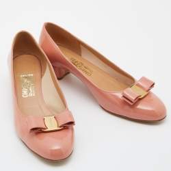 Pre Owned Salvatore Ferragamo Pink Patent Leather Vara Bow Pumps Size 40