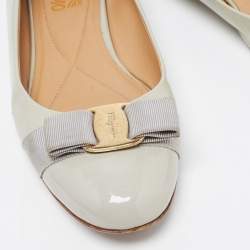 مملوكة مسبقًا Salvatore Ferragamo Grey Patent Leather Varina Ballet Flats Size 39.5