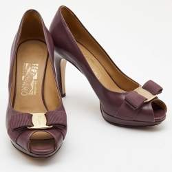 Pre Owned Salvatore Ferragamo Purple Leather Vara Bow Peep Toe Platform Pumps Size 37