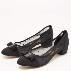 Pre Owned Salvatore Ferragamo Black Mesh Vara Bow Pumps Size 39.5