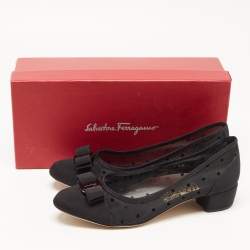 Pre Owned Salvatore Ferragamo Black Mesh Vara Bow Pumps Size 39.5