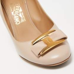 Pre Owned Salvatore Ferragamo Beige Leather Lola Pumps Size 40.5
