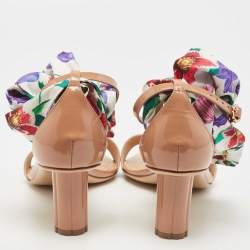 مملوكة مسبقًا Salvatore Ferragamo Beige Patent Leather Scarf-tie Ankle Wrap Sandals Size 39.5