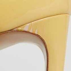 Pre Owned Salvatore Ferragamo Yellow Patent Leather Vara Bow Platform Pumps Size 41.5