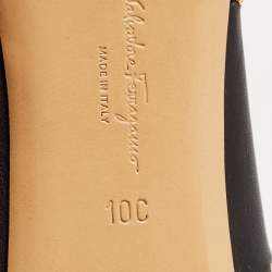 Pre Owned Salvatore Ferragamo Black Leather Studded Slide Sandals Size 40.5 