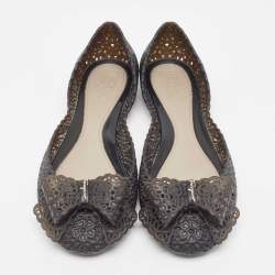 مملوكة مسبقًا Salvatore Ferragamo Black Jelly Nilly Ballet Flats Size 40.5
