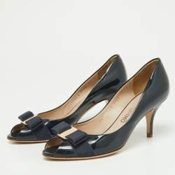 Pre Owned Salvatore Ferragamo Navy Blue Patent Leather Vara Bow Peep Toe Pumps Size 38
