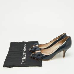 Pre Owned Salvatore Ferragamo Navy Blue Patent Leather Vara Bow Peep Toe Pumps Size 38