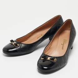 Pre Owned Salvatore Ferragamo Black Quilted Leather Bow Pumps Size 39
