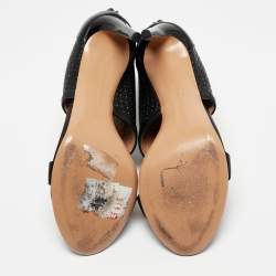 مملوكة مسبقًا Salvatore Ferragamo Black Leather Pacella Sandals Size 39.5