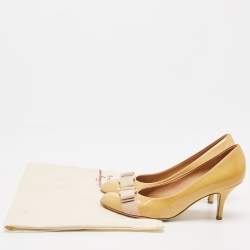 Salvatore Ferragamo Beige Patent Leather Vara Bow Block Heel Pumps Size 36.5