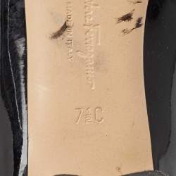 Pre Owned Salvatore Ferragamo Black Patent Leather Vara Bow Pumps Size 38