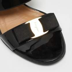 Pre Owned Salvatore Ferragamo Black Patent Leather Vara Bow Block Heel Mules Size 38.5