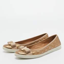 Pre Owned Salvatore Ferragamo Gold Leather Varina Ballet Flats Size 37