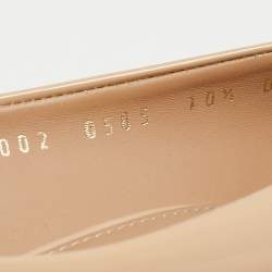 Pre Owned Salvatore Ferragamo Beige Patent Leather Vara Bow Pumps Size 41