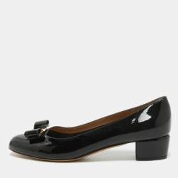 Pre Owned Salvatore Ferragamo Black Patent Leather Vara Bow Pumps Size 39