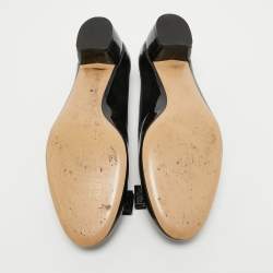 Pre Owned Salvatore Ferragamo Black Patent Leather Vara Bow Pumps Size 39