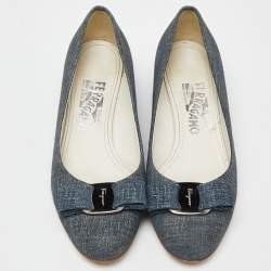 Pre Owned Salvatore Ferragamo Blue Denim Varina Pumps Size 36
