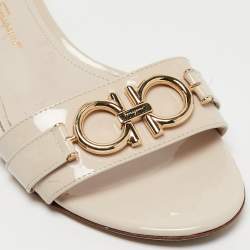 Salvatore Ferragamo Cream Patent Leather Como Ankle Strap Sandals Size 37.5