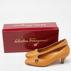 Pre Owned Salvatore Ferragamo Beige Leather Fresia Pumps Size 36