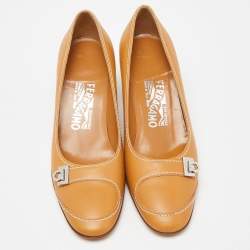 Pre Owned Salvatore Ferragamo Beige Leather Fresia Pumps Size 36