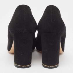 مملوكة مسبقًا Salvatore Ferragamo Black Suede Block Heel Pumps Size 37