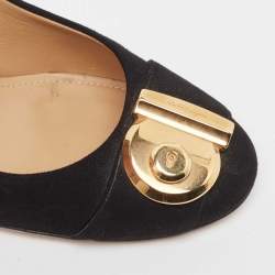 مملوكة مسبقًا Salvatore Ferragamo Black Suede Block Heel Pumps Size 37