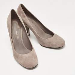 Salvatore Ferragamo Grey Suede Lucca Pumps Size 37