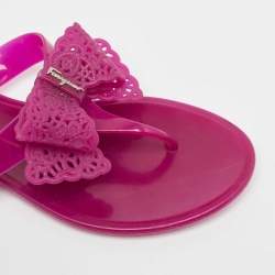 Salvatore Ferragamo Pink Rubber Bali Thong Sandals Size 35.5