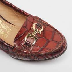 Salvatore Ferragamo Brown Crocodile Gancini Loafer Pumps Size 36.5