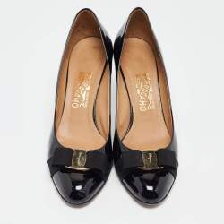 Pre Owned Salvatore Ferragamo Black Patent Leather Carla Pumps Size 40.5