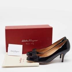 Pre Owned Salvatore Ferragamo Black Patent Leather Carla Pumps Size 40.5