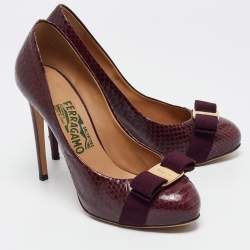 Salvatore Ferragamo Burgundy Python Vara Bow Pumps Size 38