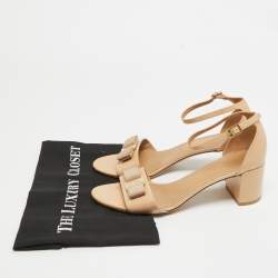Pre Owned Salvatore Ferragamo Beige Patent Ankle Sandals Size 40
