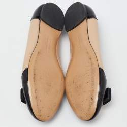 Pre Owned Salvatore Ferragamo Beige/Black Leather and Patent Leather Ballerina Flats Size 35.5