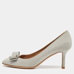 Salvatore Ferragamo Silver Glitter Vara Bow  Round Toe Pumps Size 40
