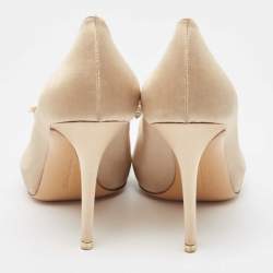 Pre Owned Salvatore Ferragamo Gold Satin Selaby Peep Toe Pumps Size 37