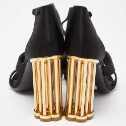 مملوكة مسبقًا Salvatore Ferragamo Black Satin Ankle Strap Block Heel Sandals Size 39