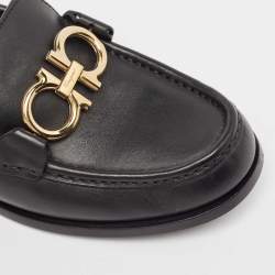 Pre Owned Salvatore Ferragamo Black Leather Gancini Loafers Size 39