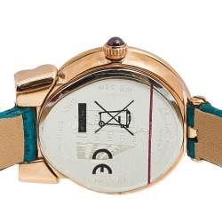 Pre Owned Salvatore Ferragamo Mother of Pearl Rose Gold Plated Stainless Leather Gancino SFIK00319 Women's Wristwatch 22 mm