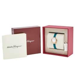 Pre Owned Salvatore Ferragamo Mother of Pearl Rose Gold Plated Stainless Leather Gancino SFIK00319 Women's Wristwatch 22 mm