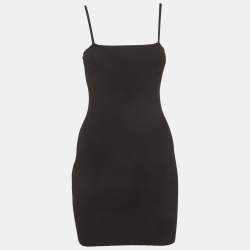 Pre Owned فستان ساندرو أسود بتفاصيل حجر الراين مضلع ميدي صغير الحجم