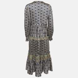 مملوكة مسبقًا فستان ساندرو أزرق بطبعة زهور حرير فالنتينا برقبة على شكل V ميدي صغير الحجم