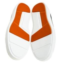 Pre Owned حذاء رياضي سانتوني منخفض من أعلى أربطة ورباط مطاطي وجلد أزرق داكن مقاس 40