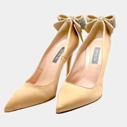 Pre Owned SJP Sarah Jessica Parker 100MM NUDE SATIN NOORA 39.5