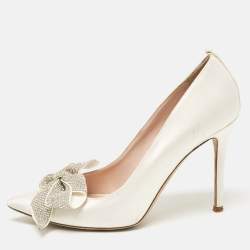 SJP Sarah Jessica Parker Off White Satin Samara Pumps Size 37
